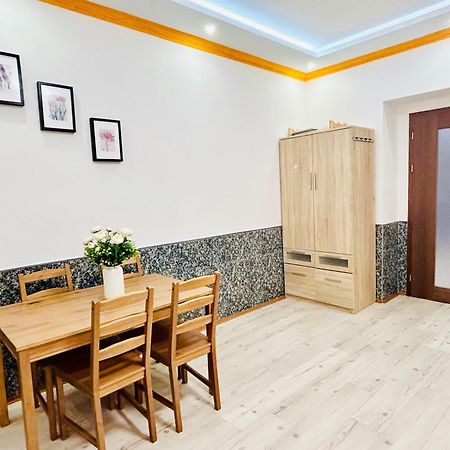 Modern Spacious Apartment In Center Prague Luaran gambar
