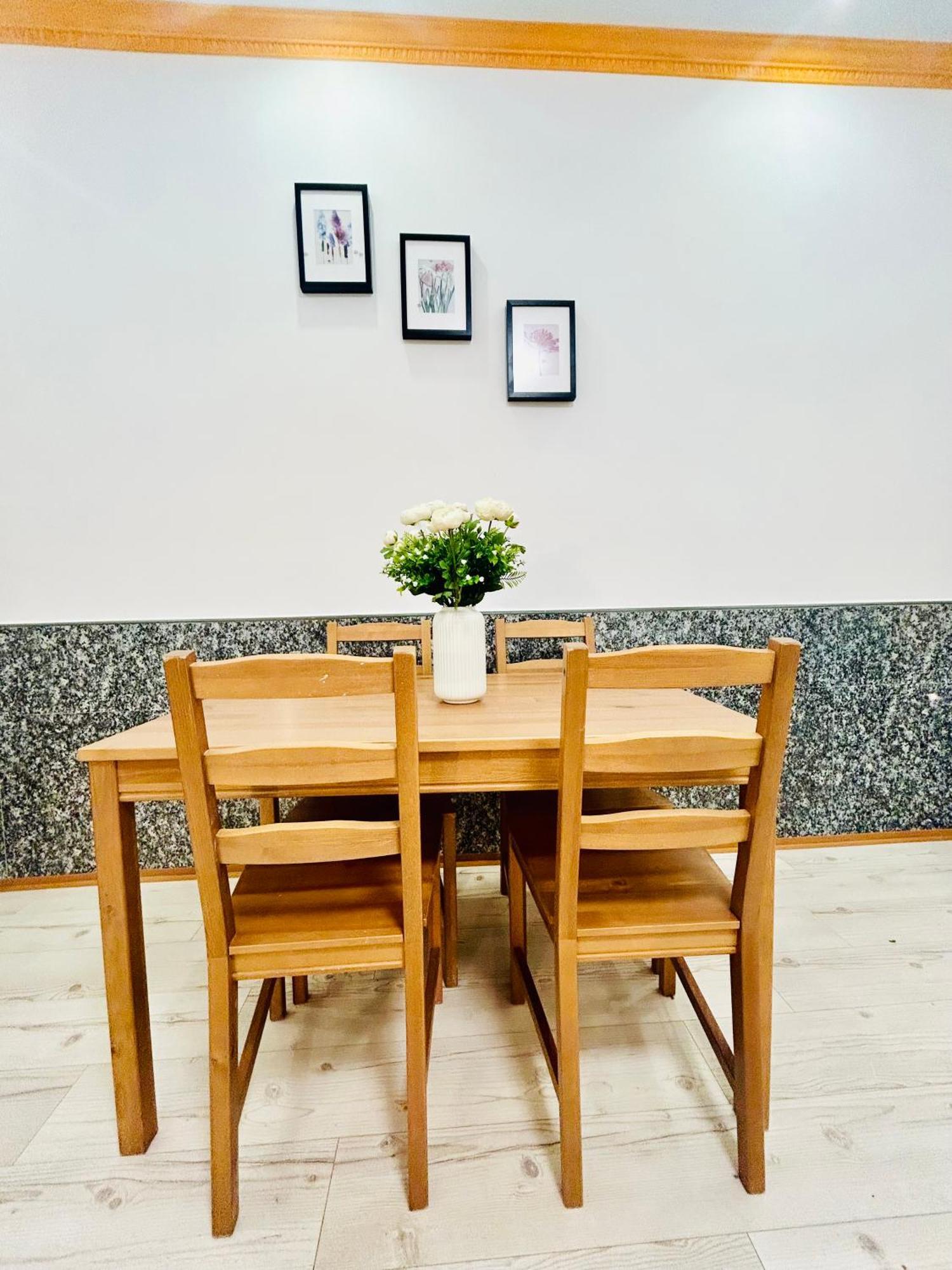 Modern Spacious Apartment In Center Prague Luaran gambar